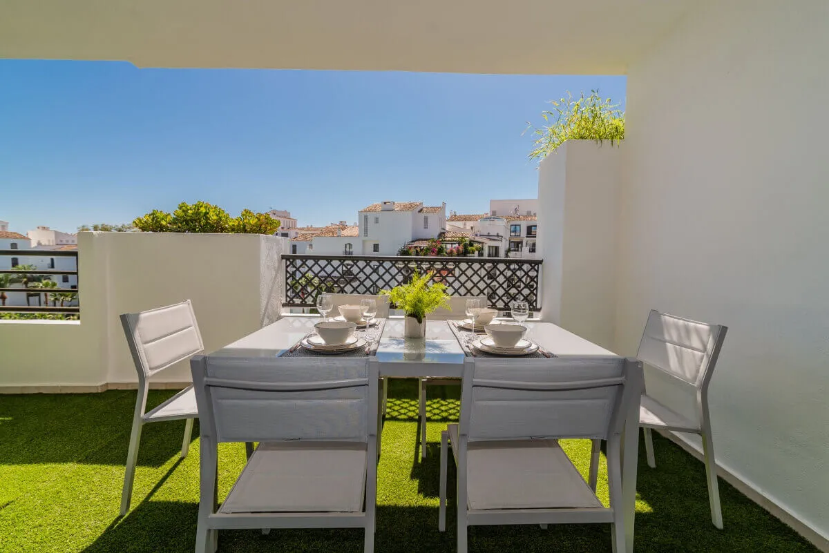 Holiday apartment decoration project in Puerto Banús 7
